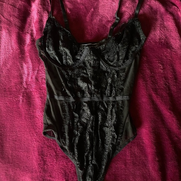 Black Lace Mesh One Piece Lingerie - Picture 4 of 4